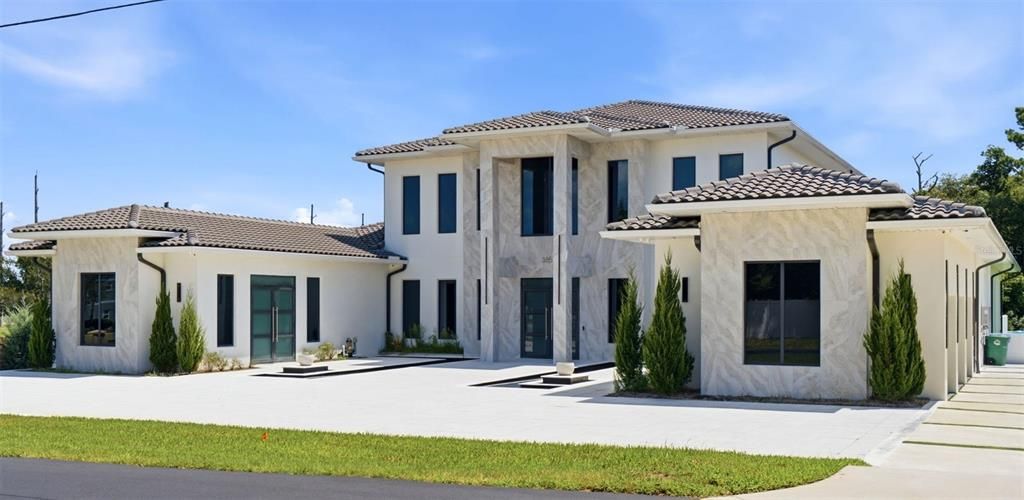 En Venta: $6,000,000 (5 camas, 7 baños, 8658 Pies cuadrados)