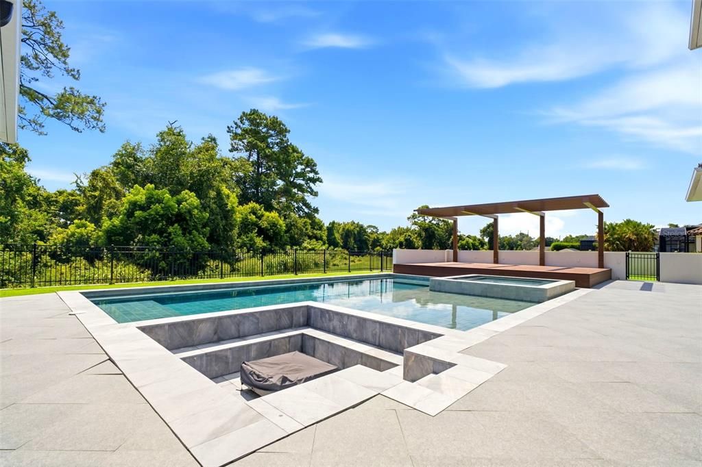 En Venta: $6,000,000 (5 camas, 7 baños, 8658 Pies cuadrados)