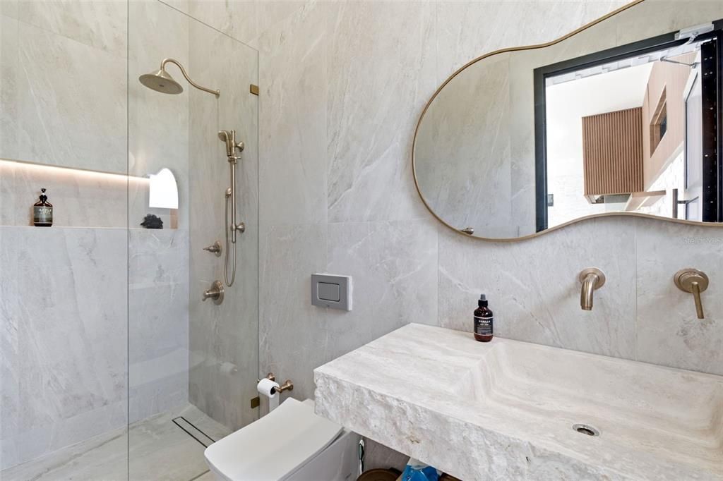 En Venta: $6,000,000 (5 camas, 7 baños, 8658 Pies cuadrados)
