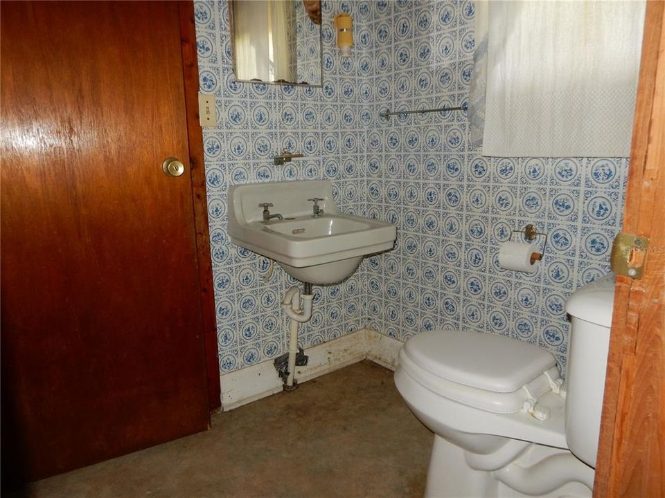 Activo con contrato: $225,000 (3 camas, 2 baños, 1152 Pies cuadrados)