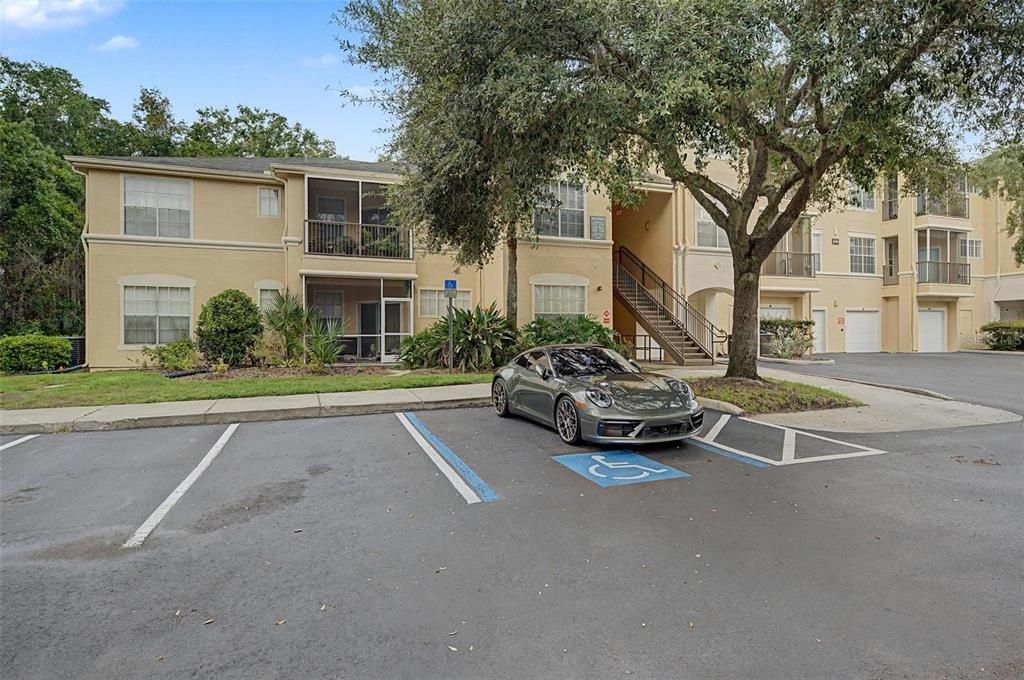 For Sale: $215,000 (2 beds, 2 baths, 1117 Square Feet)