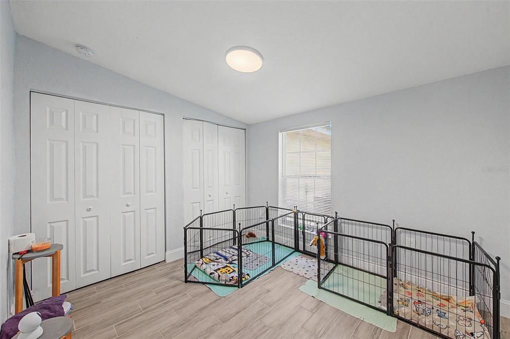 For Sale: $459,900 (3 beds, 2 baths, 1761 Square Feet)