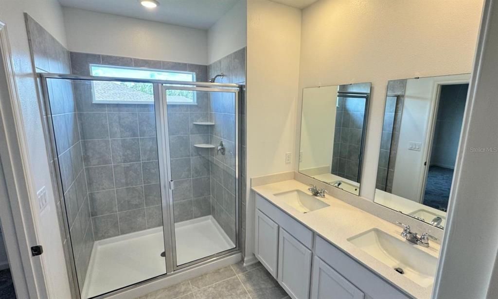 В аренду: $1,950 (3 спален, 2 ванн, 1738 Квадратных фут)