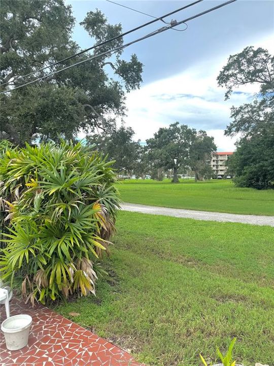 For Sale: $299,000 (2 beds, 2 baths, 1587 Square Feet)