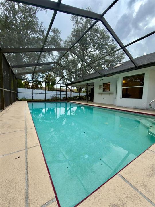 En Venta: $329,900 (3 camas, 2 baños, 1935 Pies cuadrados)