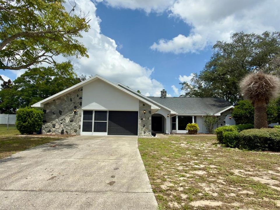 En Venta: $329,900 (3 camas, 2 baños, 1935 Pies cuadrados)