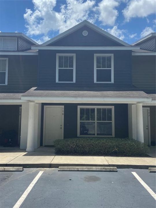 For Rent: $1,650 (2 beds, 2 baths, 1142 Square Feet)