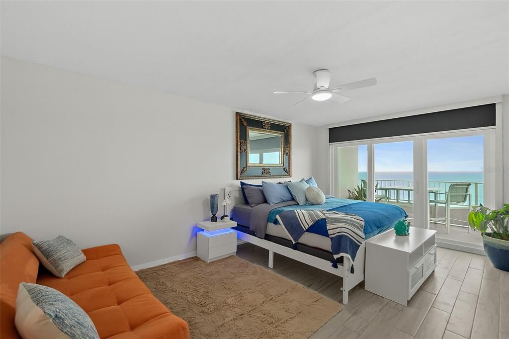 For Sale: $540,000 (2 beds, 2 baths, 1660 Square Feet)