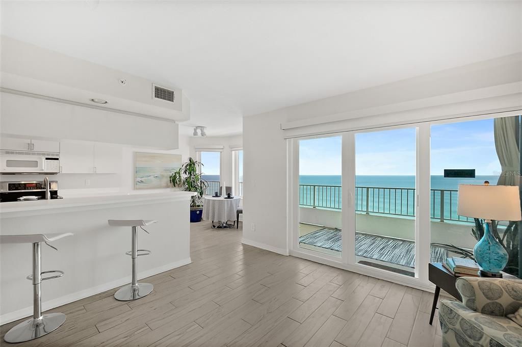 For Sale: $540,000 (2 beds, 2 baths, 1660 Square Feet)