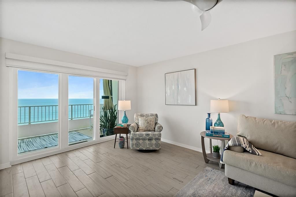 For Sale: $540,000 (2 beds, 2 baths, 1660 Square Feet)