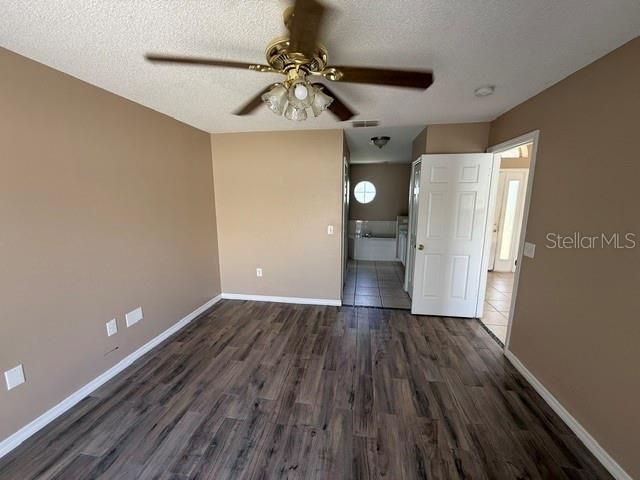 For Sale: $225,000 (3 beds, 2 baths, 1438 Square Feet)