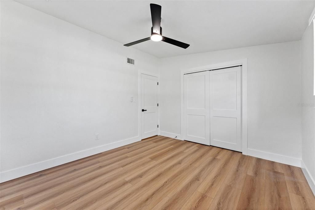 For Sale: $540,000 (5 beds, 3 baths, 2652 Square Feet)