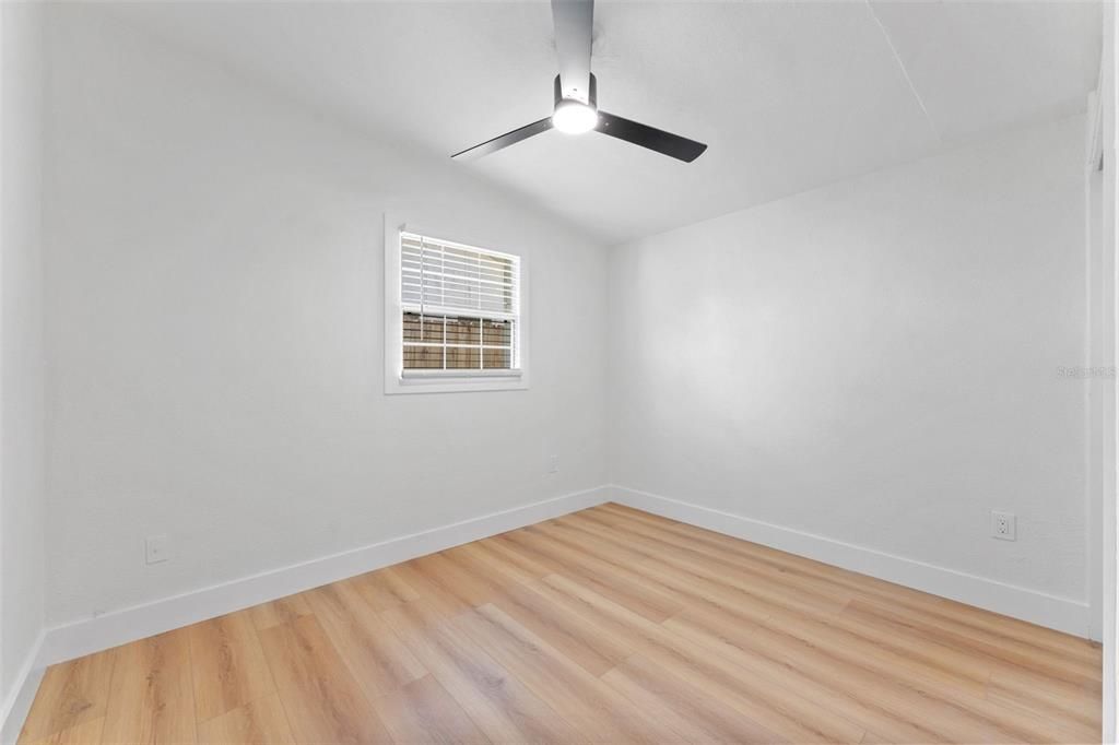 For Sale: $540,000 (5 beds, 3 baths, 2652 Square Feet)
