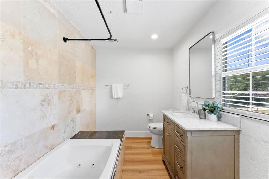 For Sale: $540,000 (5 beds, 3 baths, 2652 Square Feet)