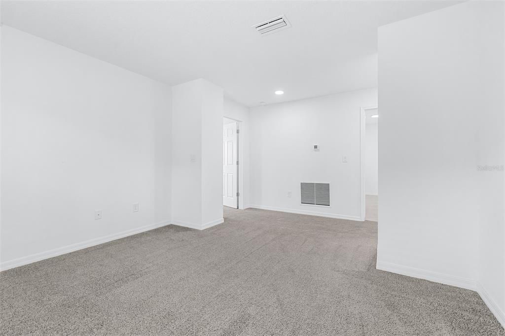 For Sale: $470,000 (4 beds, 3 baths, 2636 Square Feet)