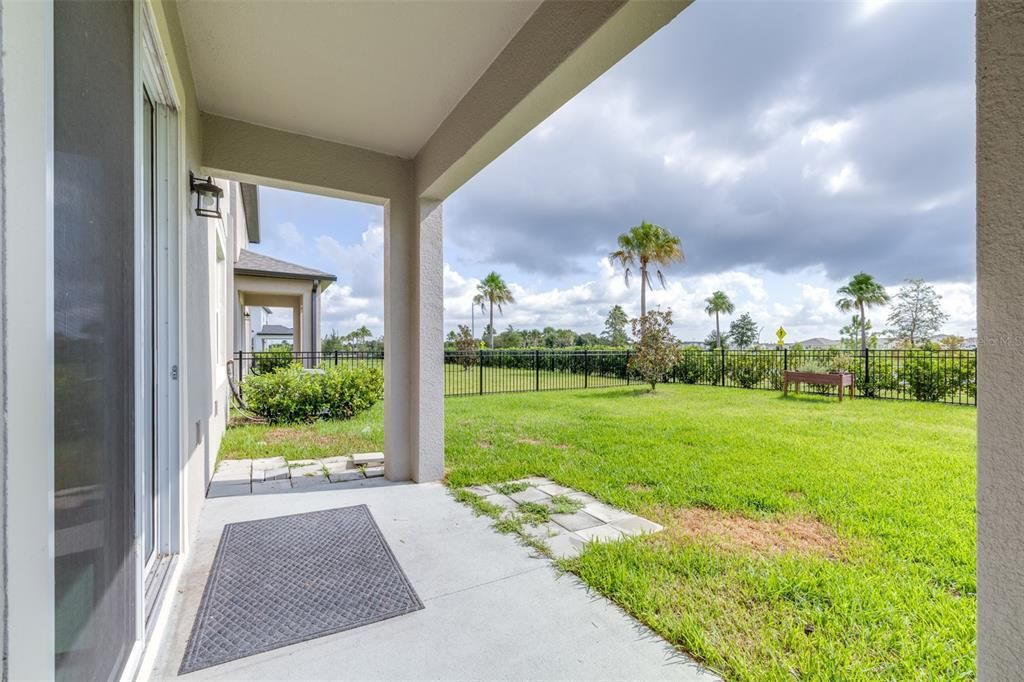 For Sale: $470,000 (4 beds, 3 baths, 2636 Square Feet)
