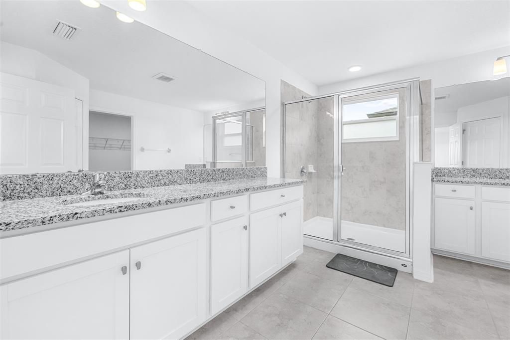 For Sale: $470,000 (4 beds, 3 baths, 2636 Square Feet)