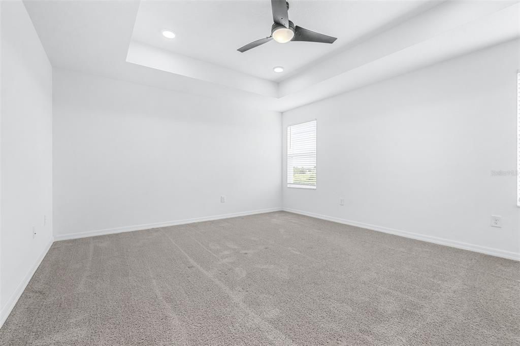 For Sale: $470,000 (4 beds, 3 baths, 2636 Square Feet)