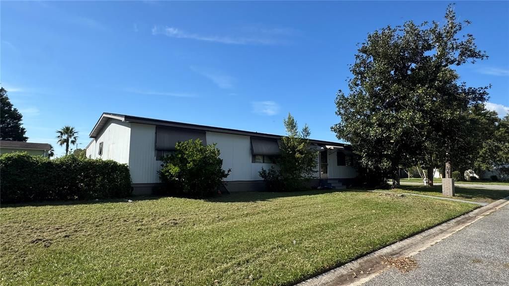 For Rent: $1,800 (3 beds, 2 baths, 1358 Square Feet)