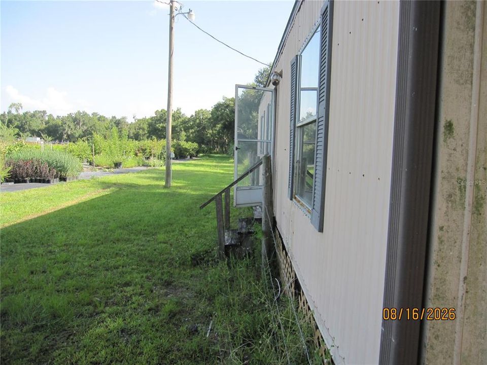 For Sale: $135,000 (2 beds, 2 baths, 1032 Square Feet)
