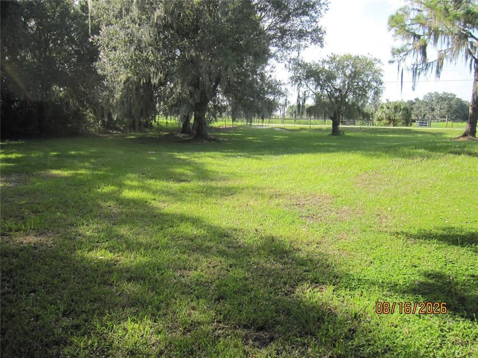 For Sale: $135,000 (2 beds, 2 baths, 1032 Square Feet)