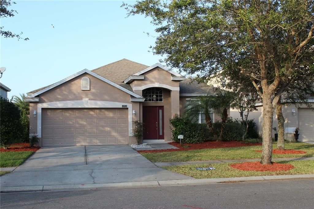 For Rent: $2,900 (4 beds, 2 baths, 2025 Square Feet)