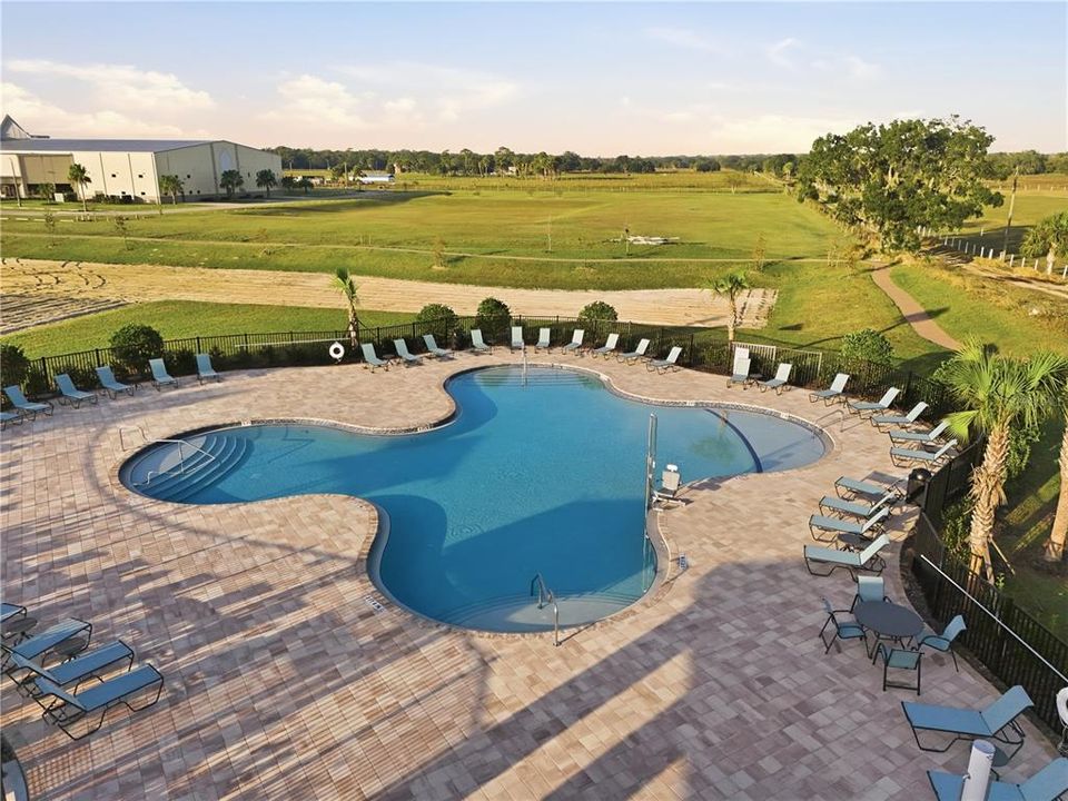 На продажу: $259,999 (3 спален, 2 ванн, 1720 Квадратных фут)