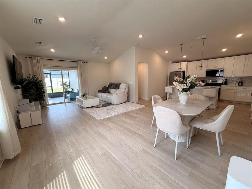 For Sale: $429,949 (3 beds, 2 baths, 1503 Square Feet)