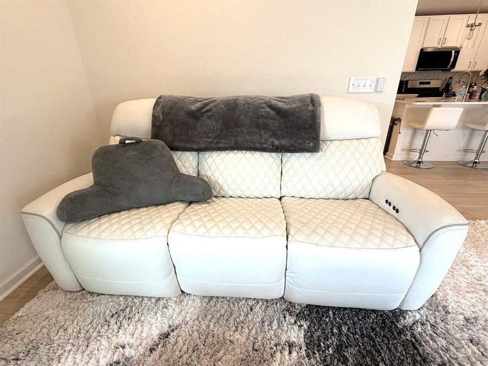 For Sale: $429,949 (3 beds, 2 baths, 1503 Square Feet)