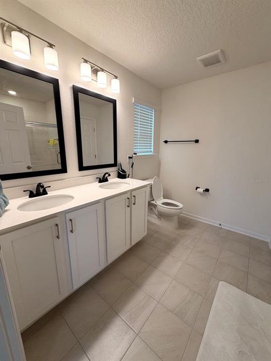 For Sale: $429,949 (3 beds, 2 baths, 1503 Square Feet)