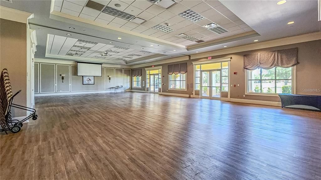 For Rent: $2,800 (4 beds, 3 baths, 1720 Square Feet)