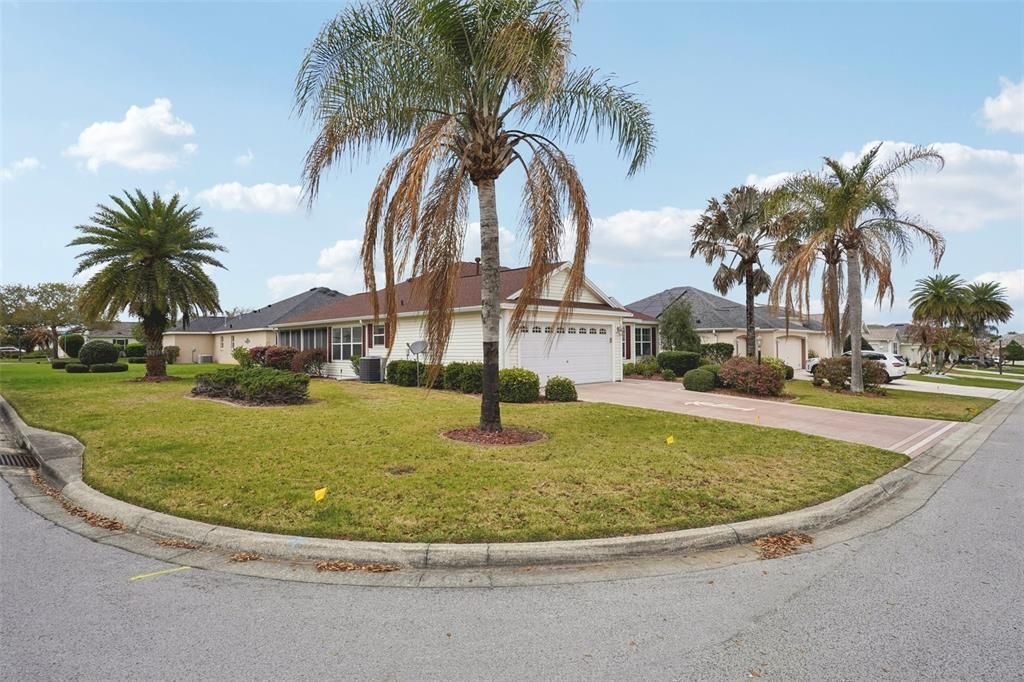 For Sale: $440,000 (3 beds, 2 baths, 1667 Square Feet)
