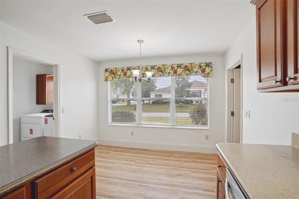 For Sale: $440,000 (3 beds, 2 baths, 1667 Square Feet)