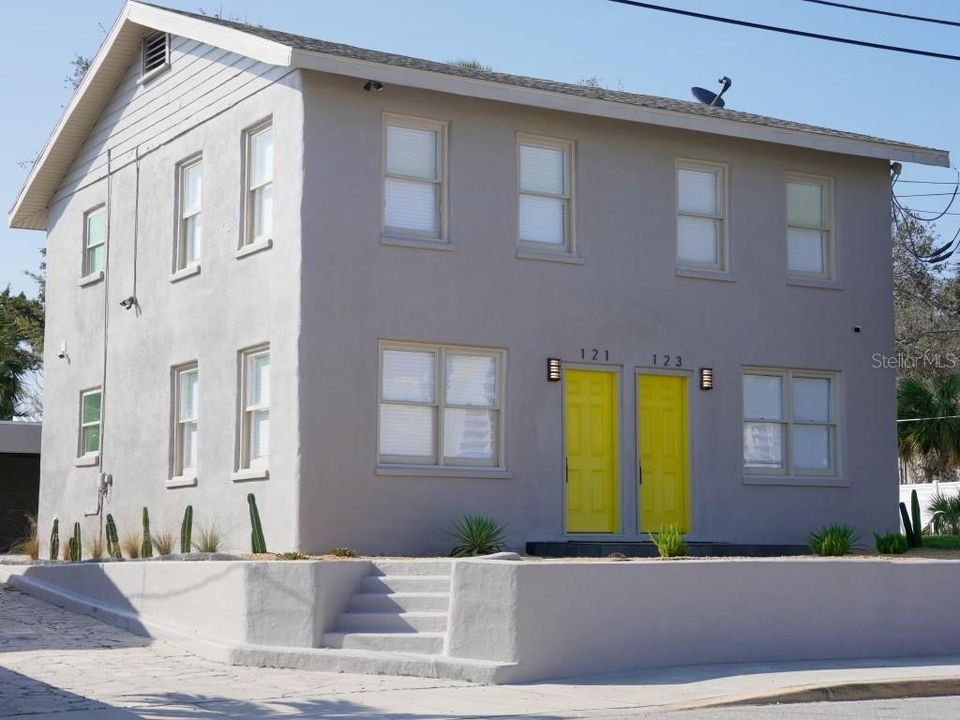 For Sale: $579,900 (8 beds, 0 baths, 1800 Square Feet)