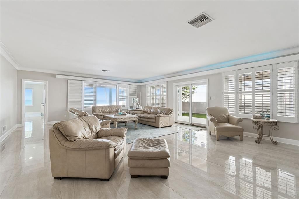 En Venta: $7,500,000 (6 camas, 5 baños, 6958 Pies cuadrados)