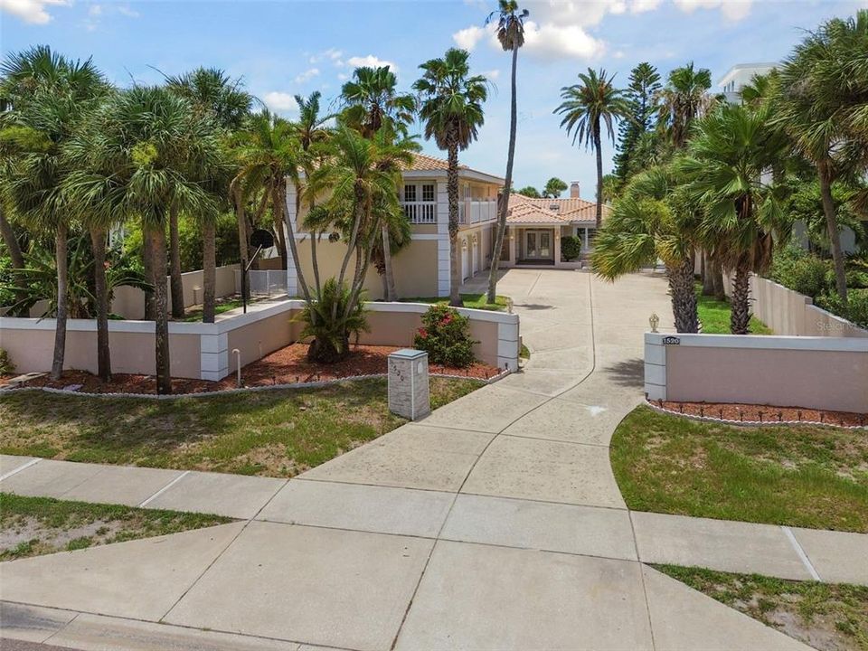 En Venta: $7,500,000 (6 camas, 5 baños, 6958 Pies cuadrados)