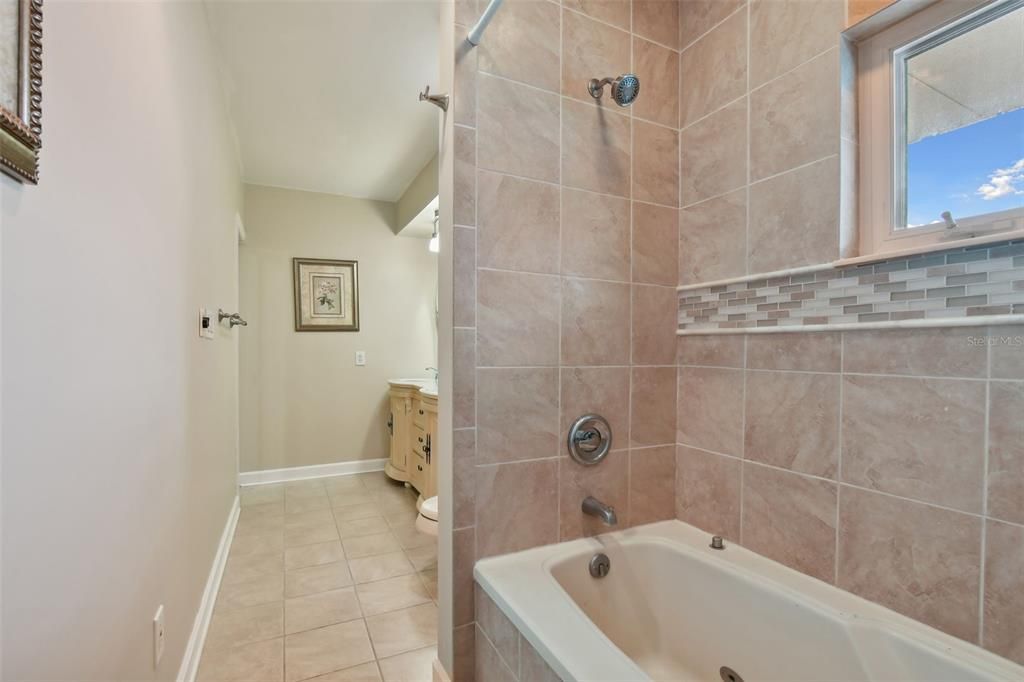 En Venta: $7,500,000 (6 camas, 5 baños, 6958 Pies cuadrados)