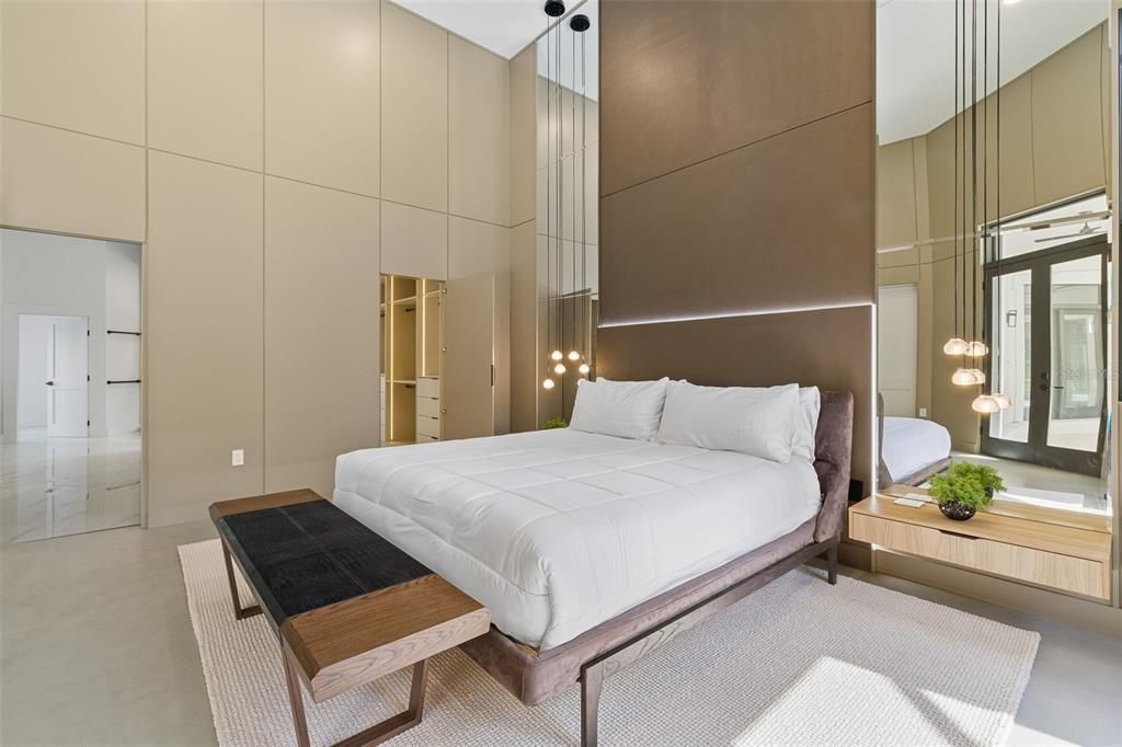 На продажу: $4,590,000 (5 спален, 5 ванн, 5004 Квадратных фут)