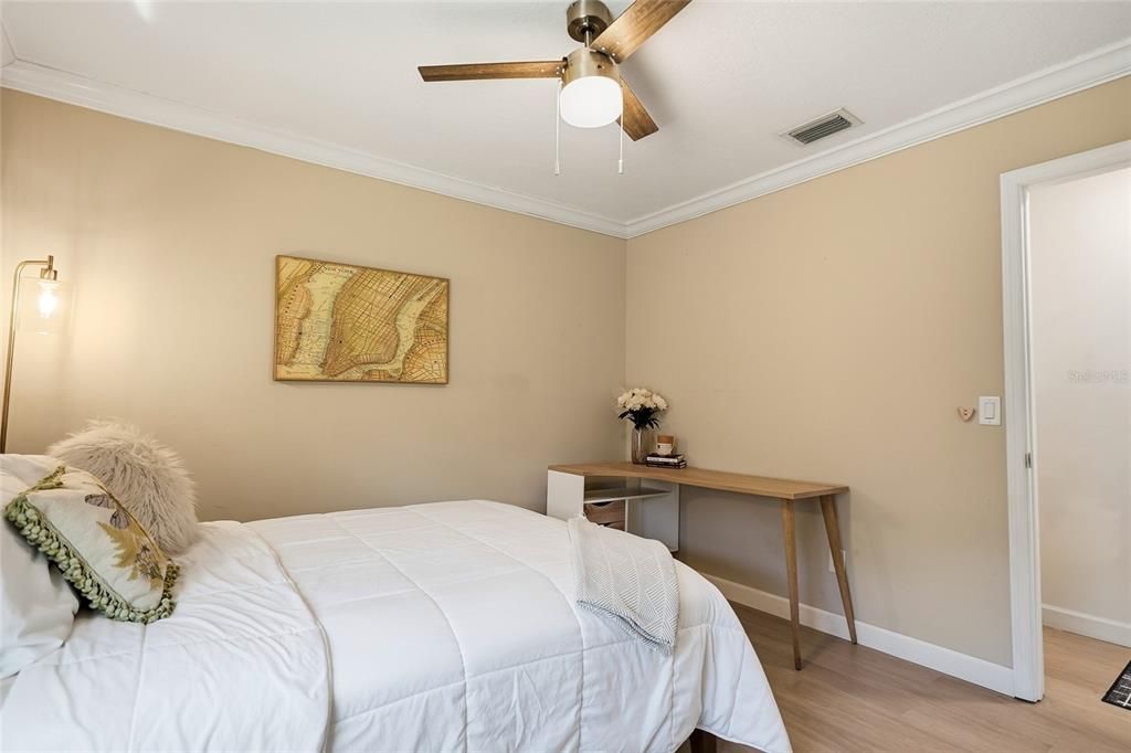 En Renta: $3,995 (3 camas, 3 baños, 1633 Pies cuadrados)
