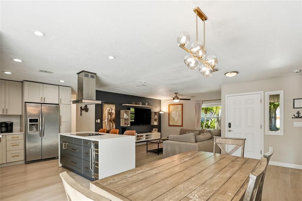 En Renta: $3,995 (3 camas, 3 baños, 1633 Pies cuadrados)