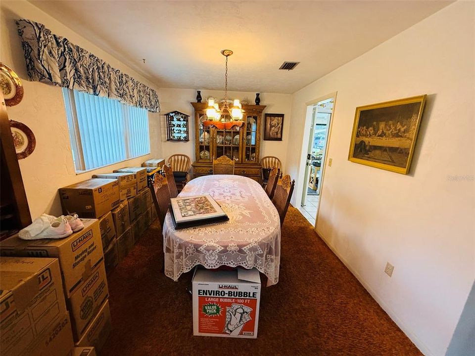 For Sale: $320,000 (3 beds, 2 baths, 1916 Square Feet)