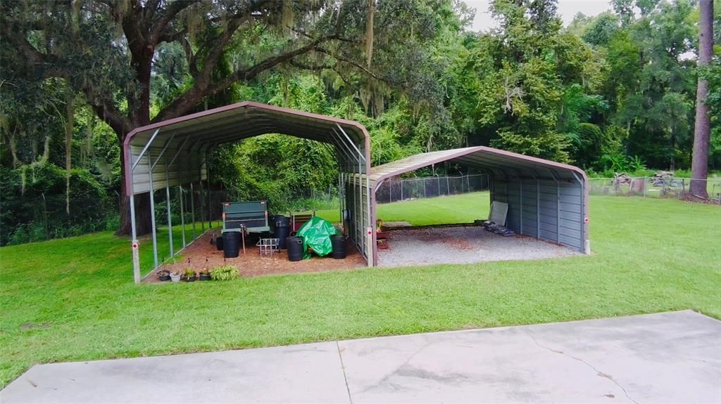 For Sale: $320,000 (3 beds, 2 baths, 1916 Square Feet)