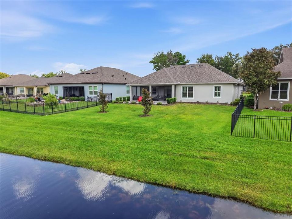 For Sale: $500,000 (3 beds, 2 baths, 2079 Square Feet)