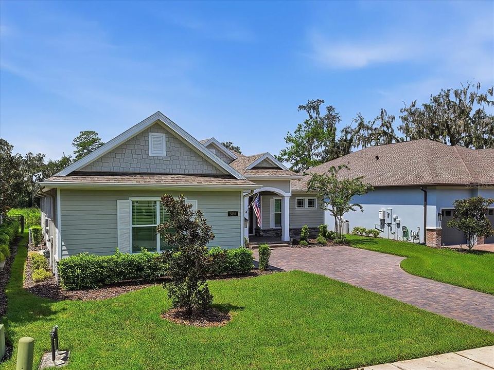 For Sale: $500,000 (3 beds, 2 baths, 2079 Square Feet)