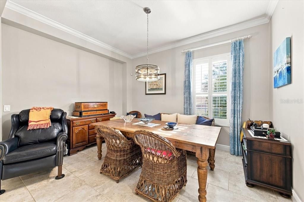 En Venta: $759,000 (3 camas, 3 baños, 2472 Pies cuadrados)