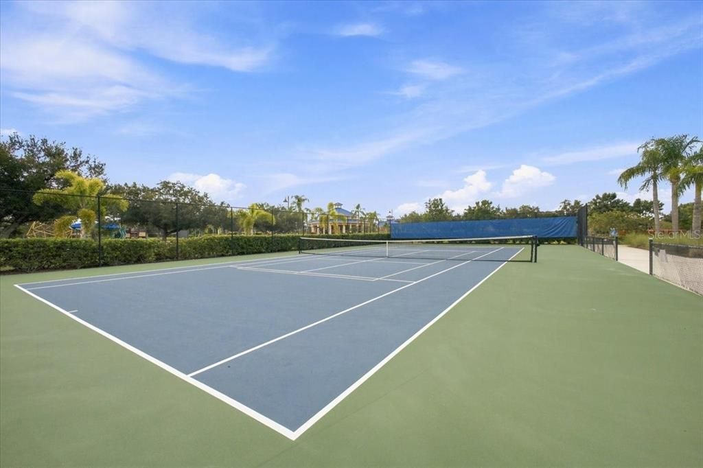 En Venta: $759,000 (3 camas, 3 baños, 2472 Pies cuadrados)