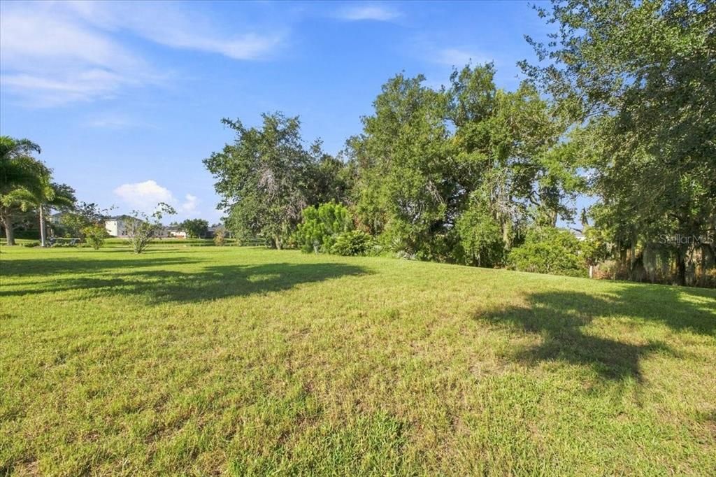 En Venta: $759,000 (3 camas, 3 baños, 2472 Pies cuadrados)