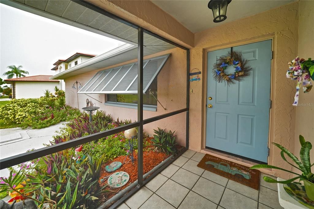 For Sale: $475,000 (3 beds, 2 baths, 2201 Square Feet)