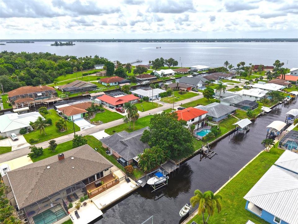 For Sale: $475,000 (3 beds, 2 baths, 2201 Square Feet)