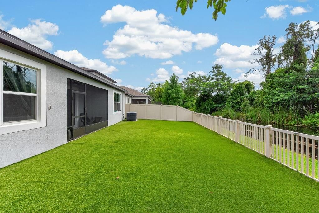 En Venta: $450,000 (4 camas, 3 baños, 2223 Pies cuadrados)
